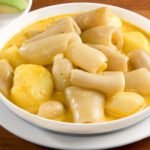 Papas con cuero - ecuadorian potatoes with pork skin