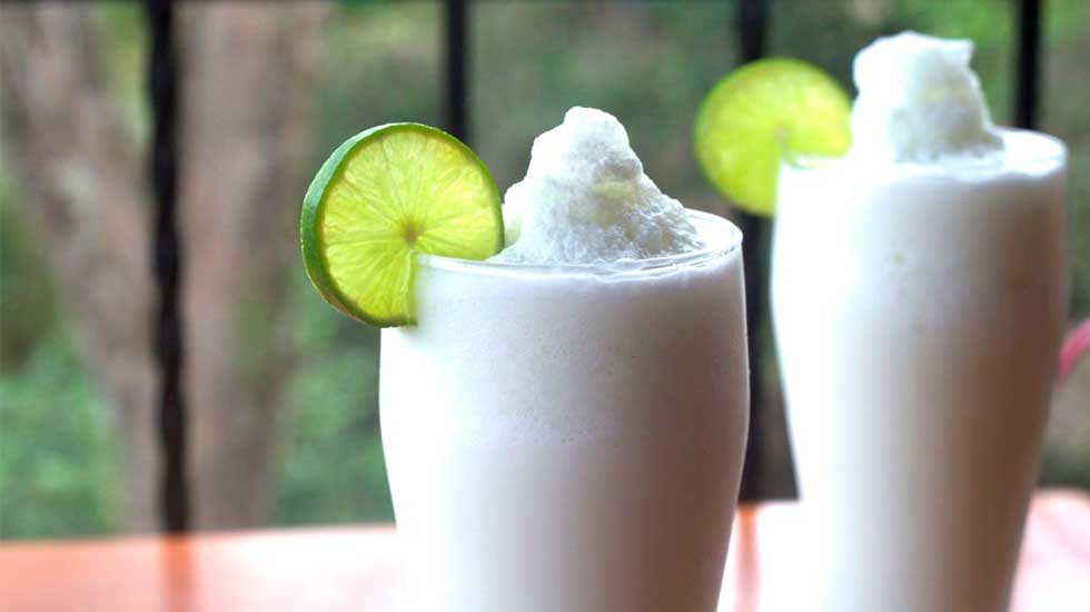 En este momento estás viendo Limonada de Coco