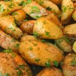 Papas salteadas con perejil o cilantro1