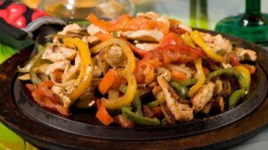 Lee más sobre el artículo Verduras Salteadas con Pollo
